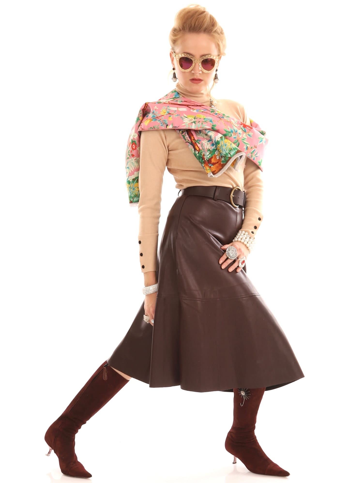 Юбка трапеция кожаная с ремнем бордовая Amelia — фото 10
