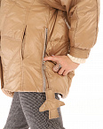 Куртка пуховая стеганая с молниями по бокам бежевая Aereo
